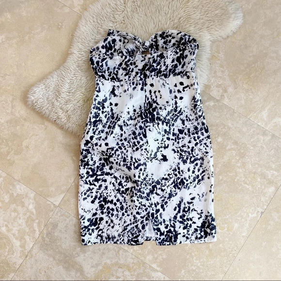 Twelfth Street 100% Silk Strapless Tie Mini Dress size 2 - Picture 3 of 8